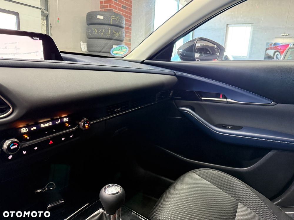 Mazda CX-30 SKYACTIV-X 2.0 M-Hybrid AWD SELECTION - 29