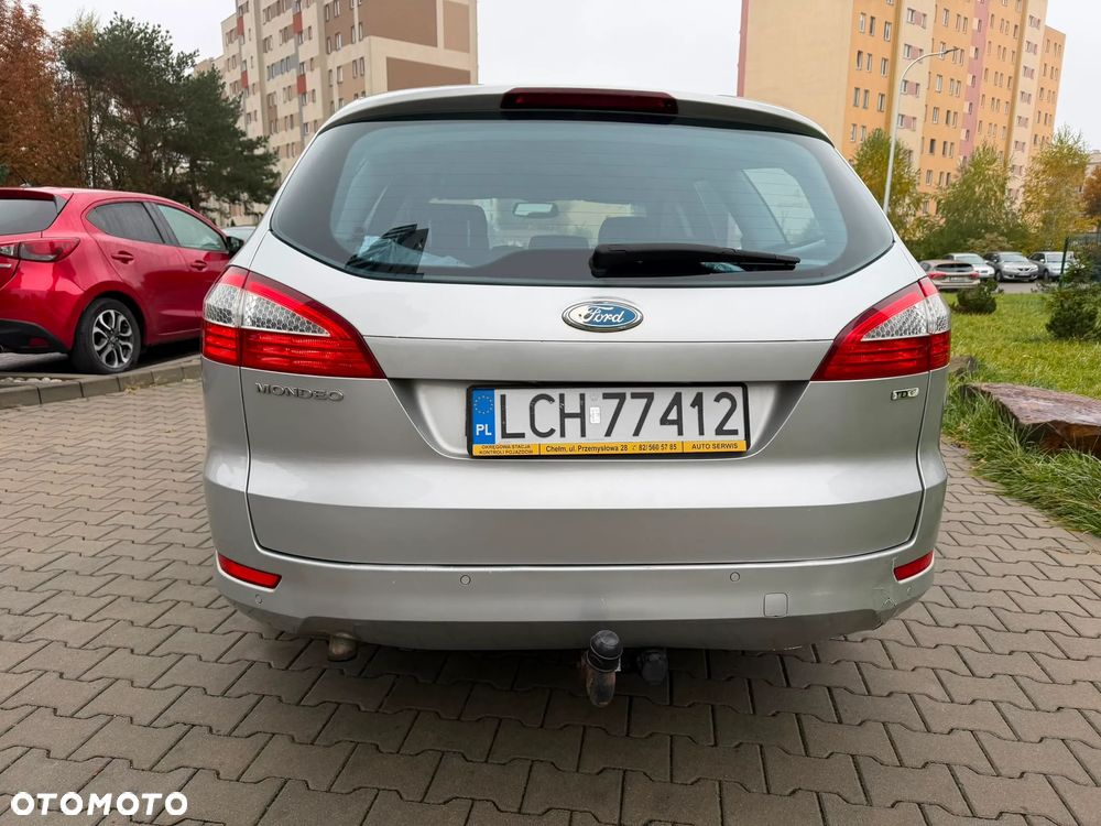 Ford Mondeo - 33