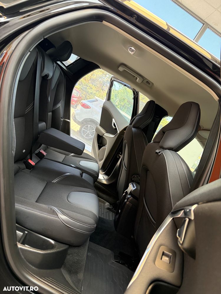 Volvo V40 ver-d3-geartronic-momentum - 17