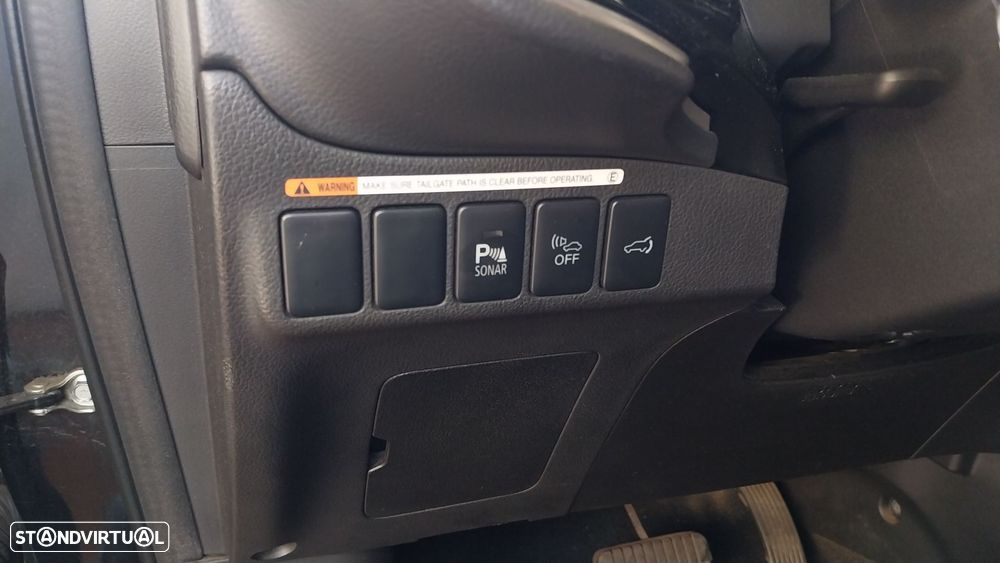Mitsubishi Outlander 2.0 Intense Navi - 5