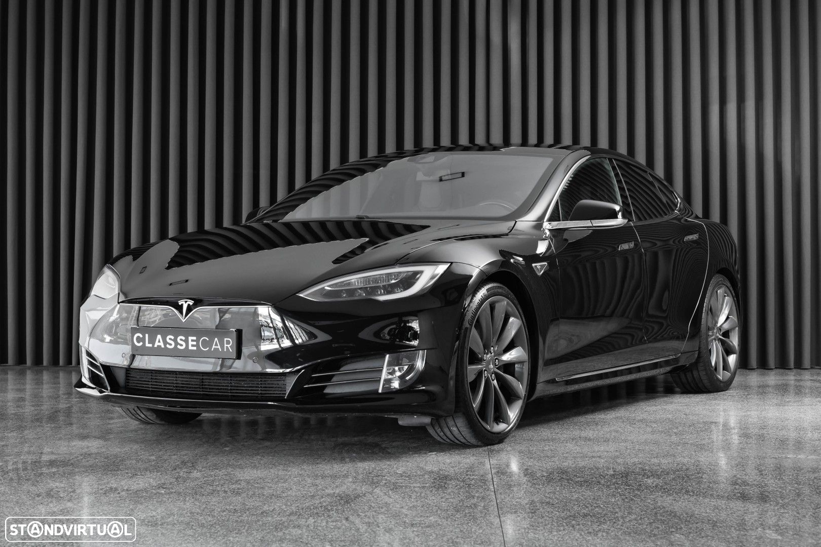 Tesla Model S 90D - 2