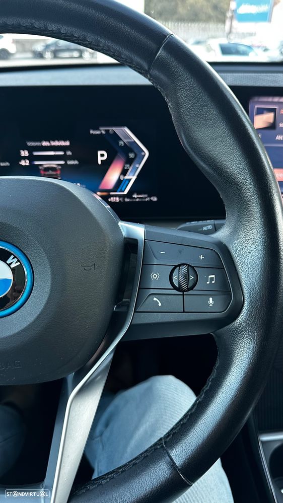 BMW X1 xDrive25e - 34