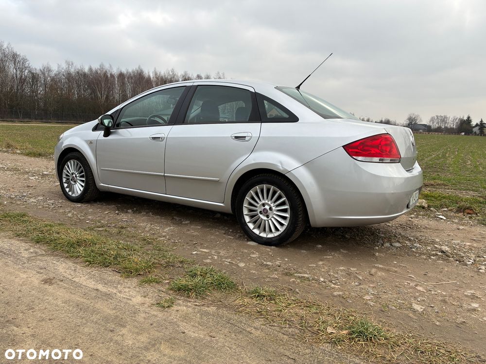 Fiat Linea 1.4 Dynamic - 13