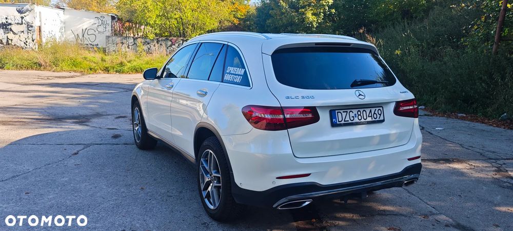 Mercedes-Benz Glc 2018 photo 2