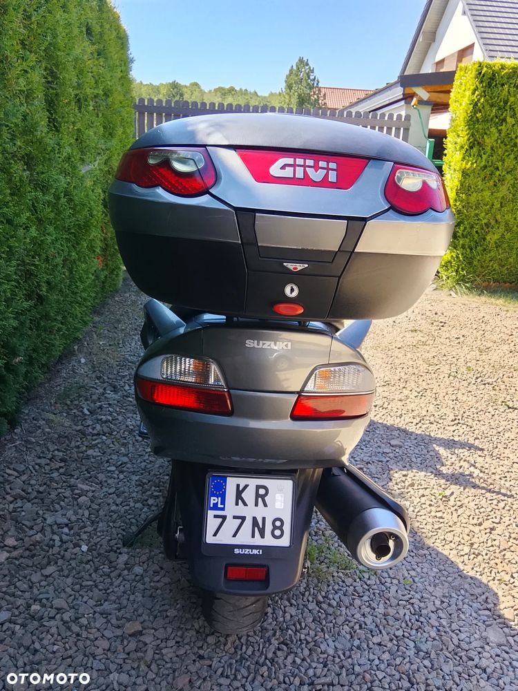 Suzuki Burgman - 3