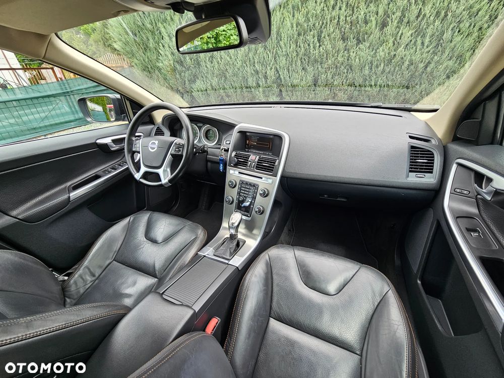 Volvo XC 60 D3 Summum - 29