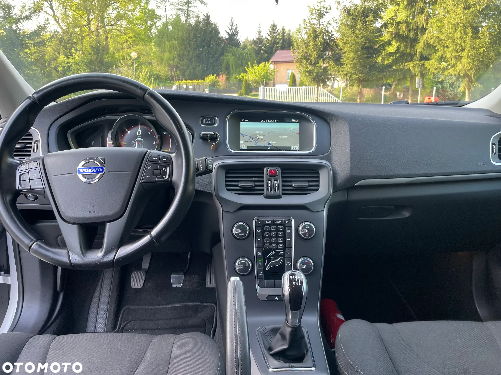 Volvo V40 D2 Momentum - 29