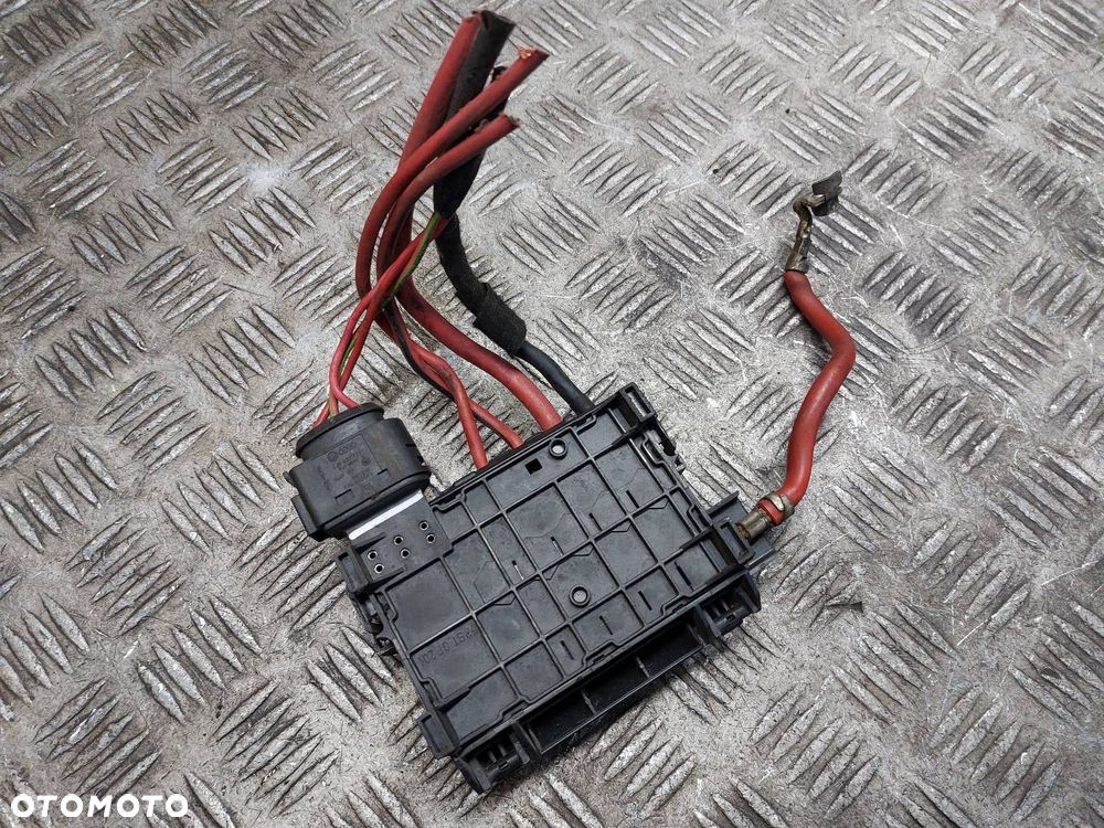 SKRZYNKA BEZPIECZNIKÓW AKUMULATORA SEAT TOLEDO II 1.6 16V 1J0937550AA - 5