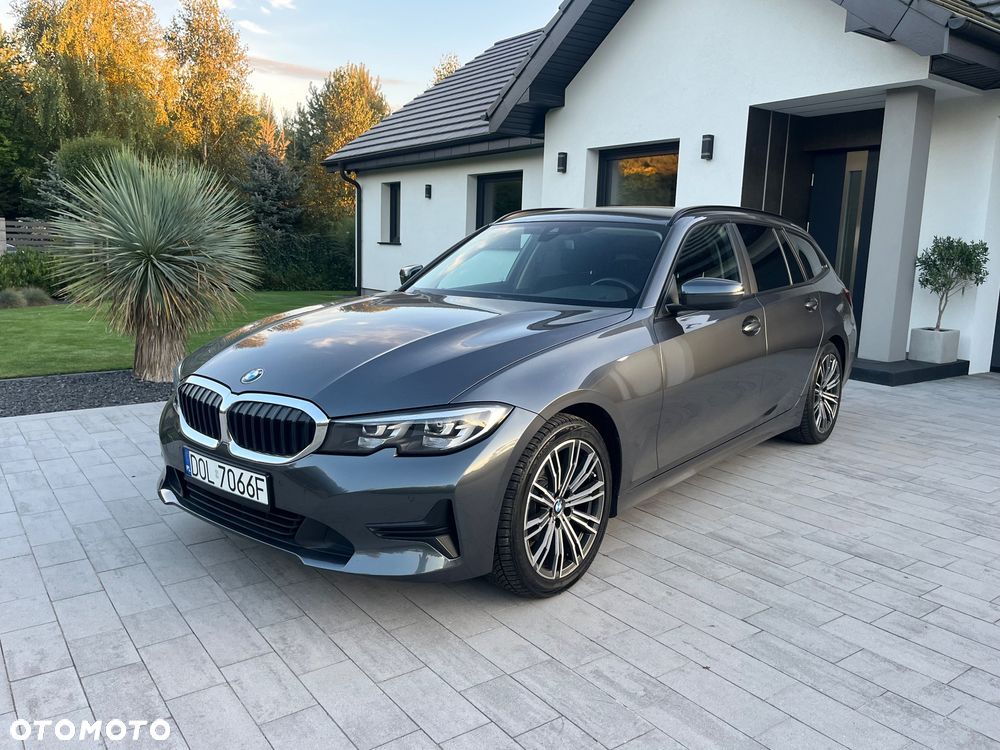 BMW Seria 3 318d Luxury Line - 1