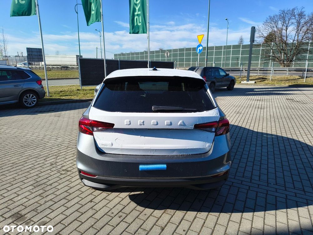 Skoda Fabia 1.0 TSI Drive - 7