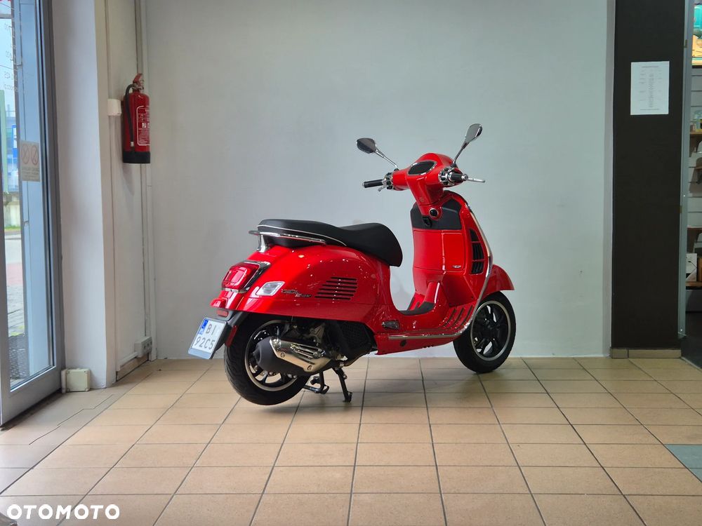 Vespa GTS - 5