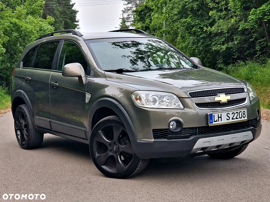 Chevrolet Captiva 2.4 2WD 7 Sitzer LS Family Edition - 9