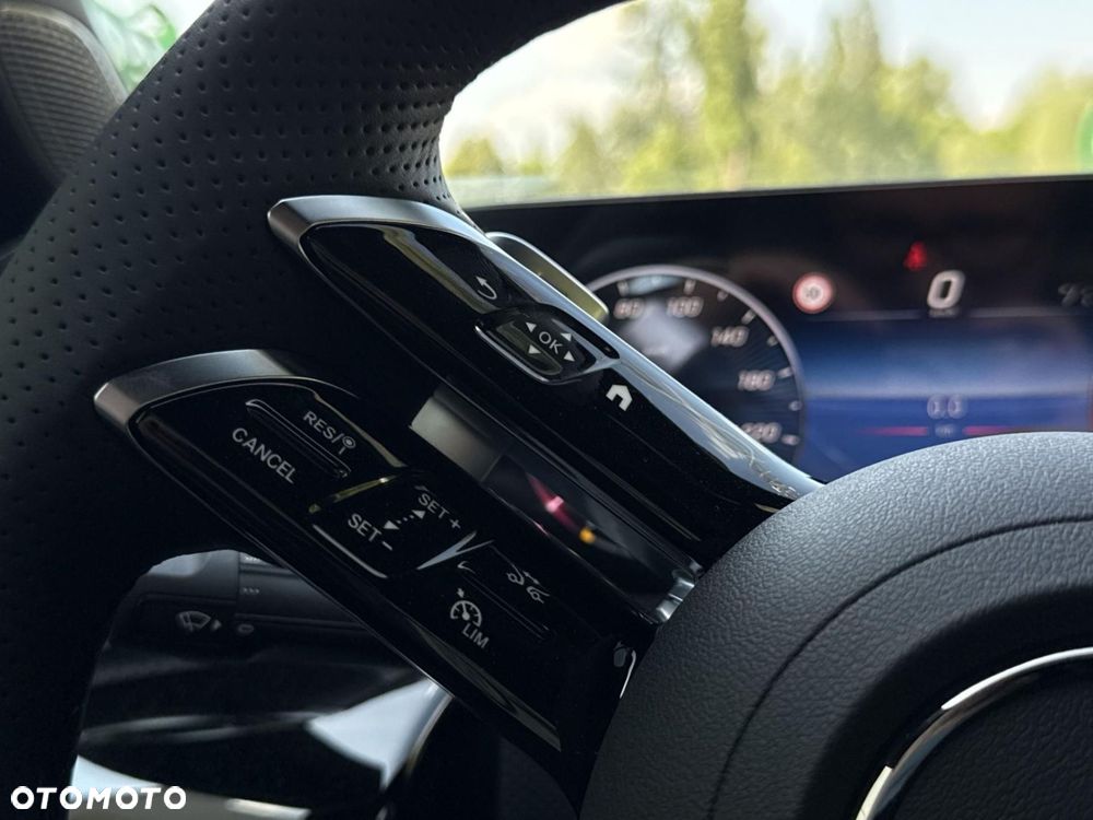 Mercedes-Benz CLA - 17