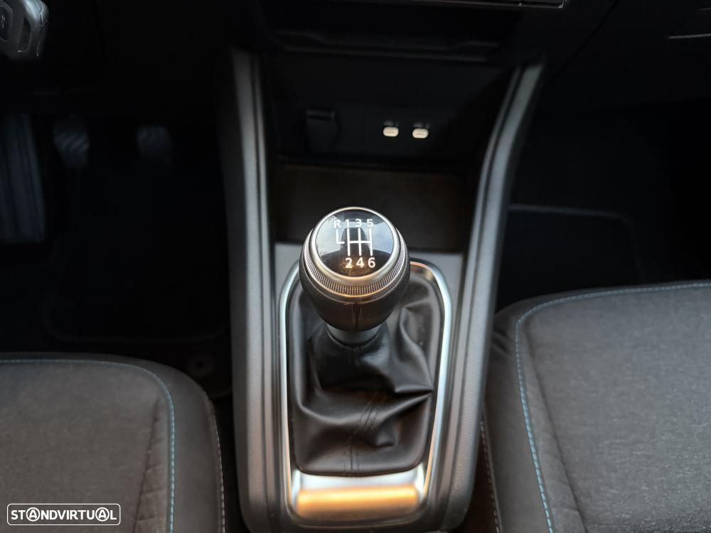 Renault Captur 1.0 TCe Evolution Bi-Fuel - 27