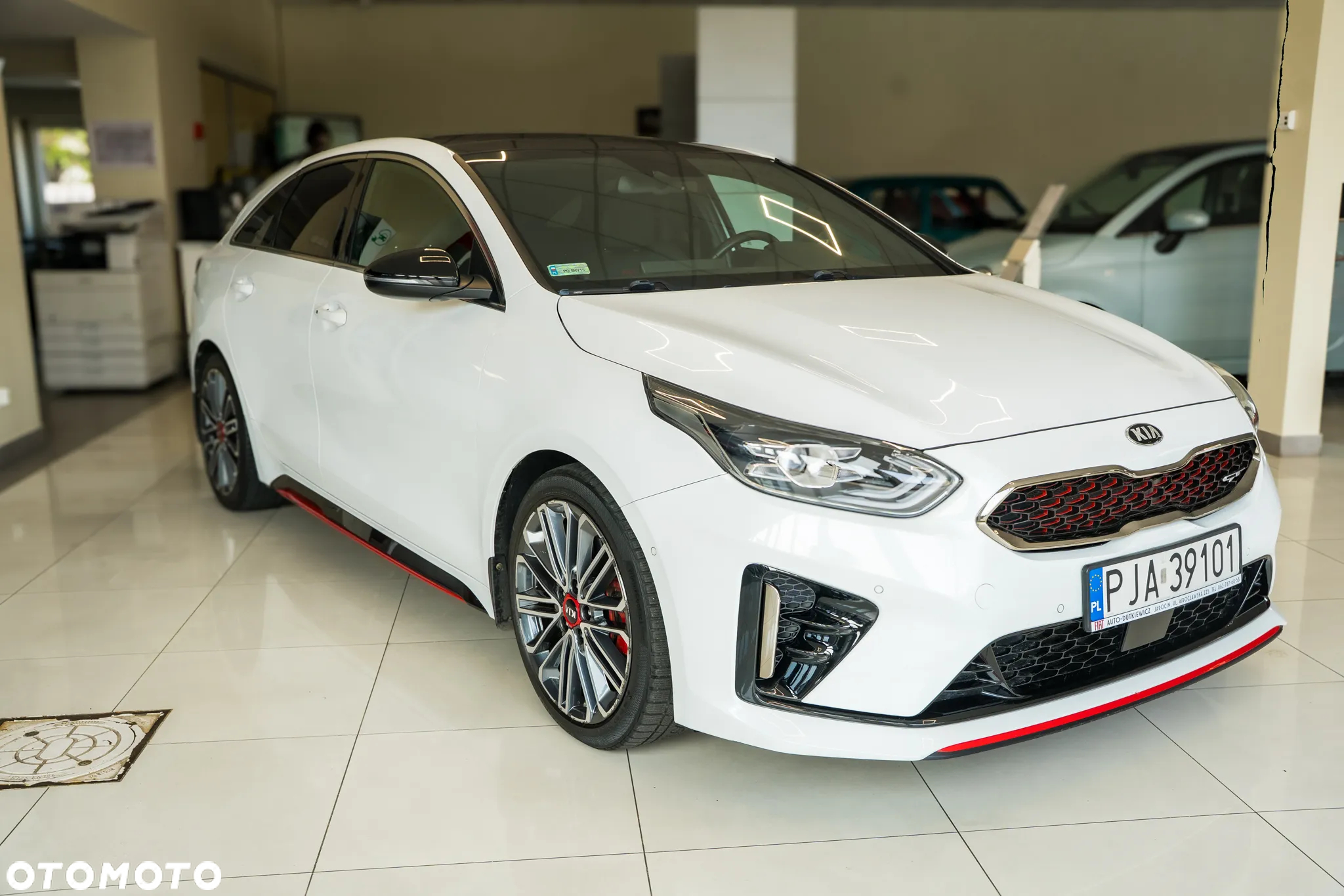 Kia ProCeed 1.6 T-GDI GT DCT - 3