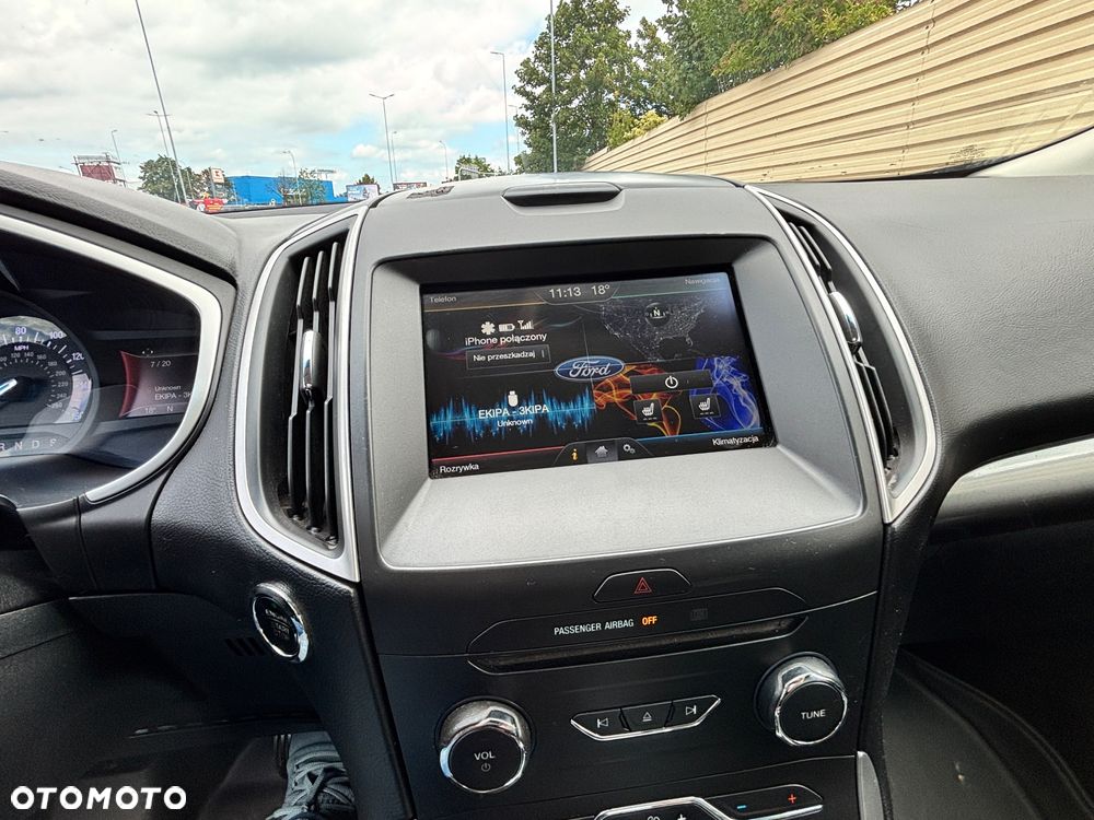 Ford Edge - 8