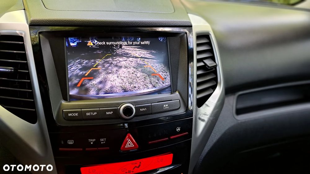 SsangYong/KGM Tivoli e-XDi 160 2WD Quartz - 24