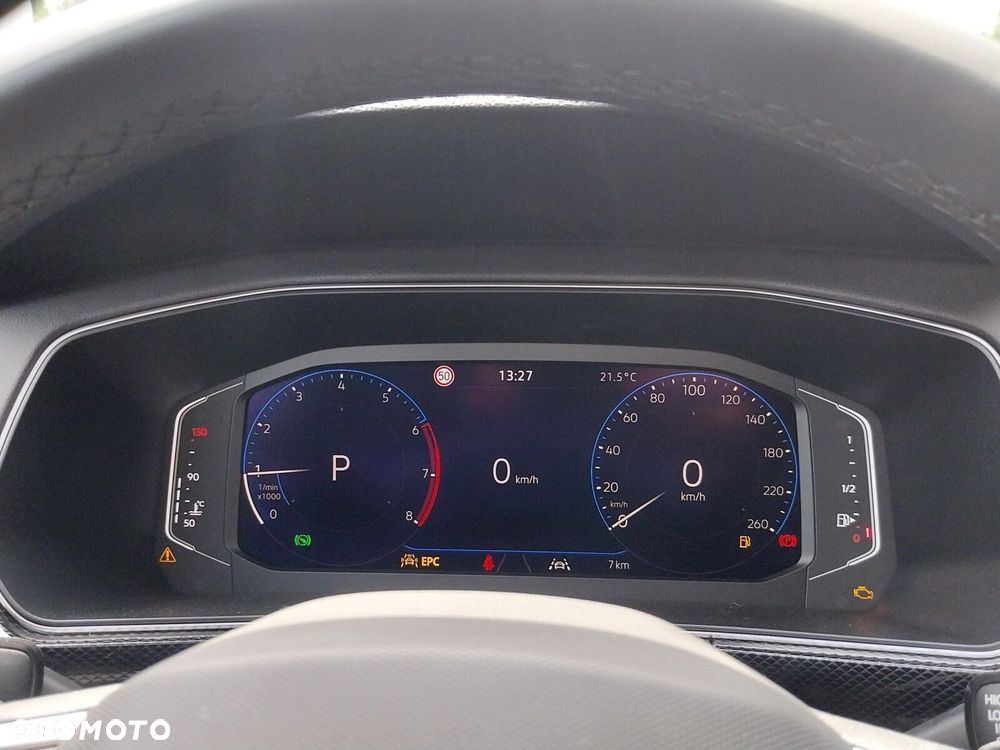 Volkswagen T-Cross - 11