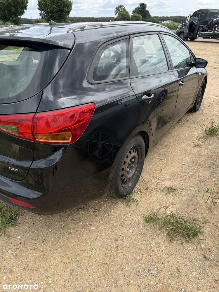 Kia Ceed - 3