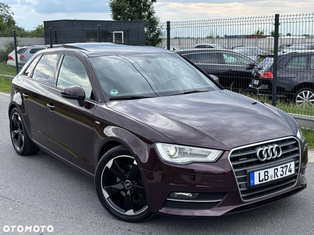 Audi A3 Sportback - 1