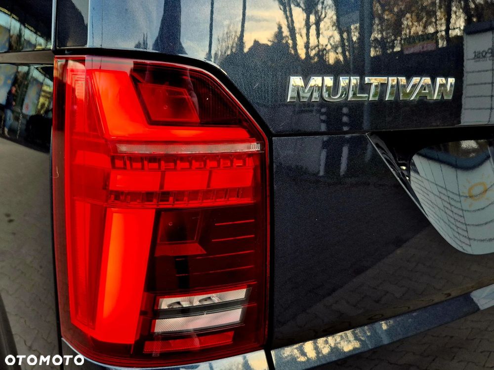 Volkswagen Multivan - 15