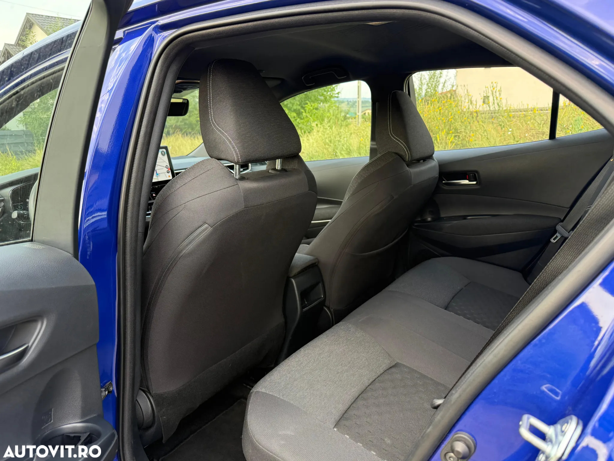 Toyota Corolla 1.8 HSD Business - 17