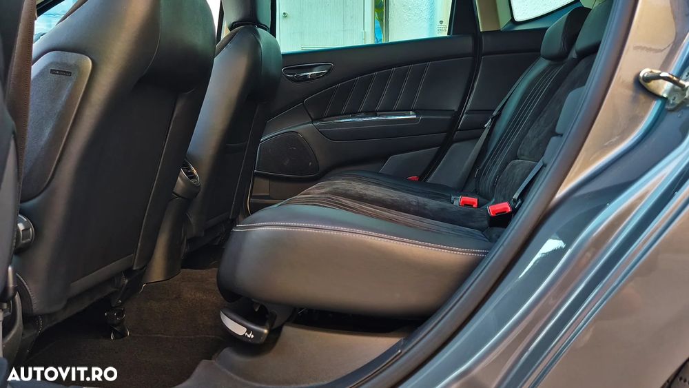 Lancia Delta 1.8 Di T-Jet 16v Platino - 26