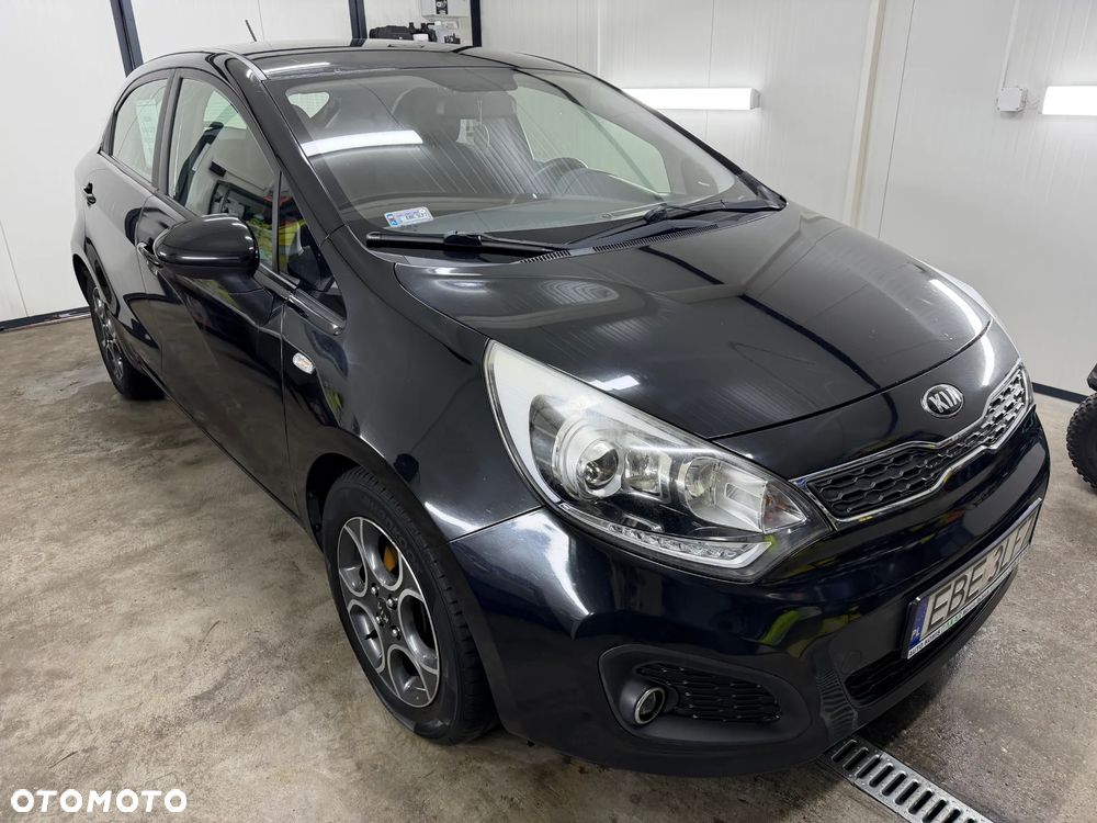 Kia Rio - 6