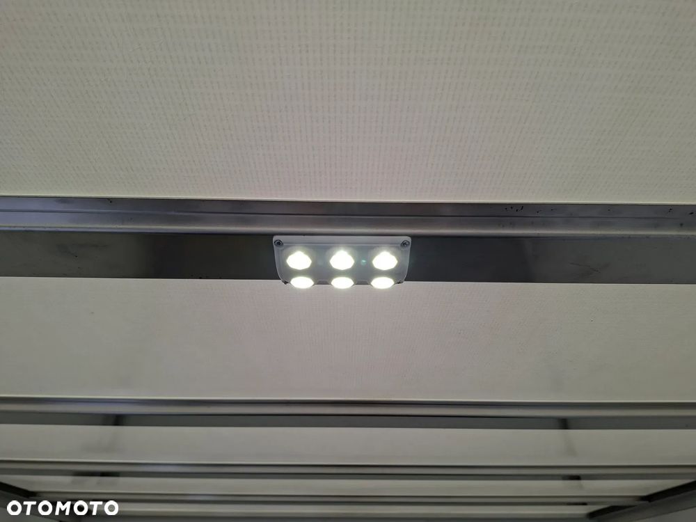 Fiat Ducato Kontener z windą - 27