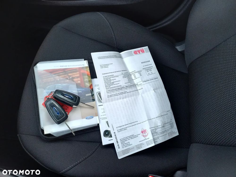Ford Focus 1.0 EcoBoost Edition - 30