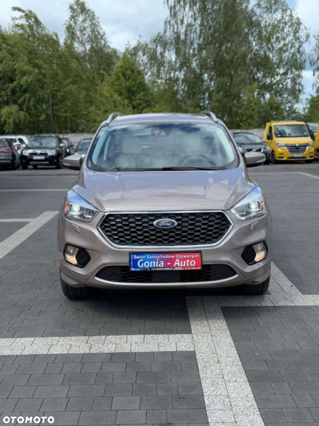 Ford Kuga - 4
