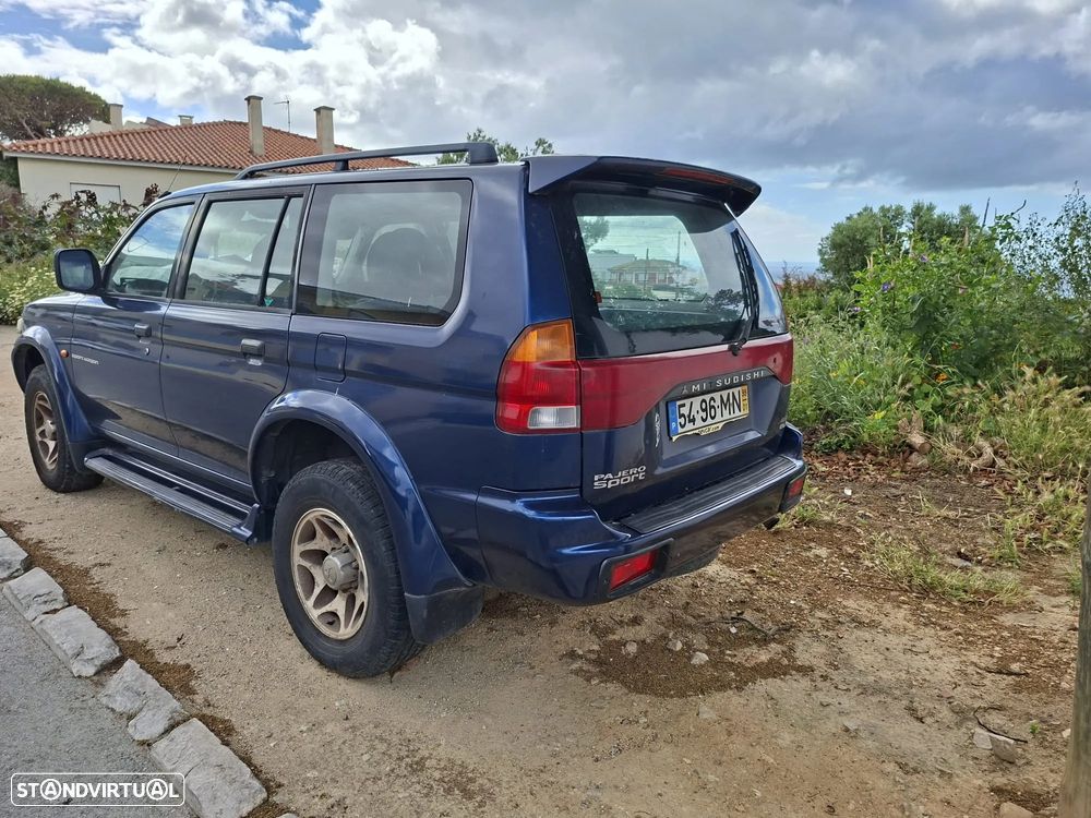 Mitsubishi Pajero Sport 2.5 TD GLS - 3