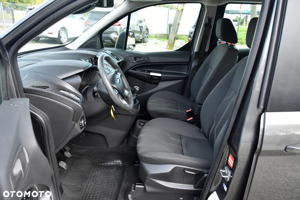 Ford Transit Connect - 25