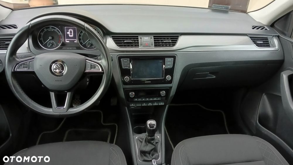 Skoda RAPID Spb 1.0 TSI Ambition - 14
