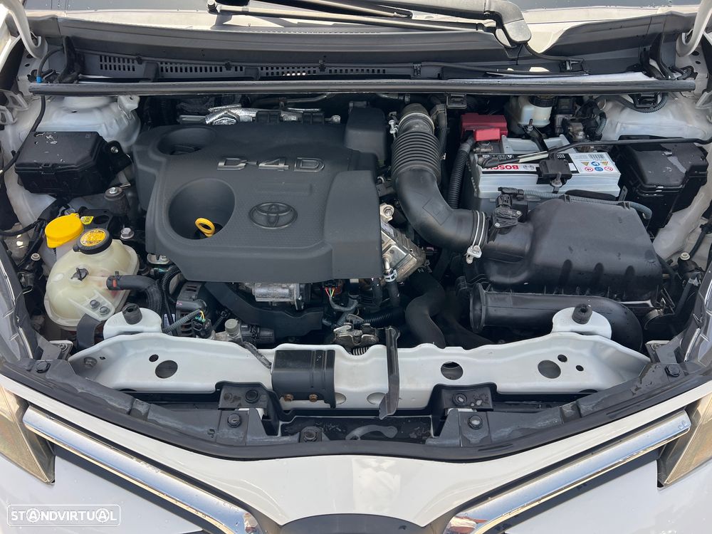 Toyota YARIS - 17