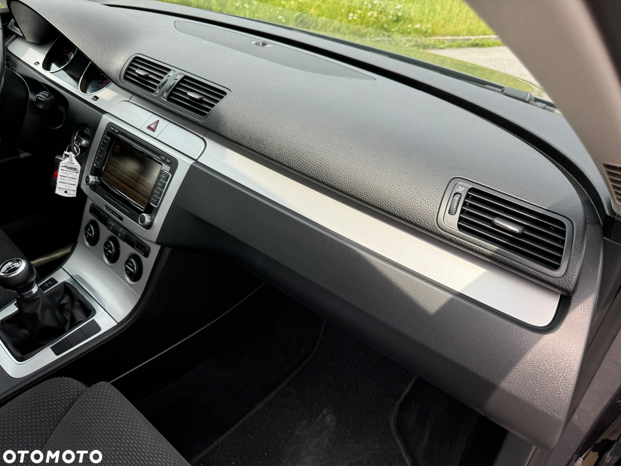 Volkswagen Passat 2.0 TDI Comfortline - 30