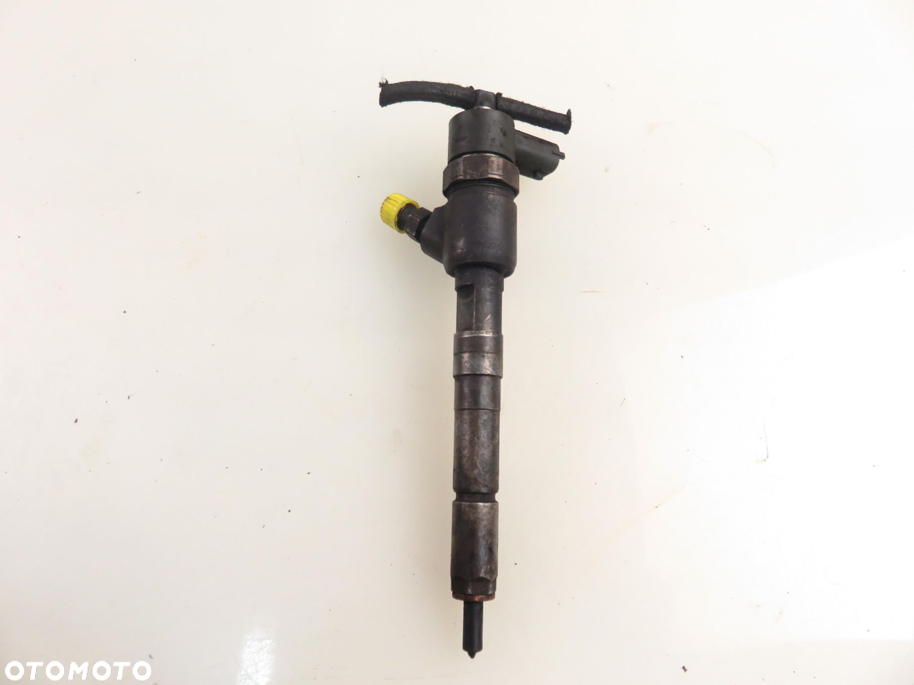 WTRYSKIWACZ FIAT GRANDE PUNTO 1.3 D MULTIJET  0445110083 - 6