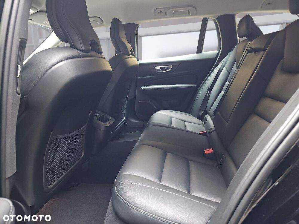 Volvo V60 - 10