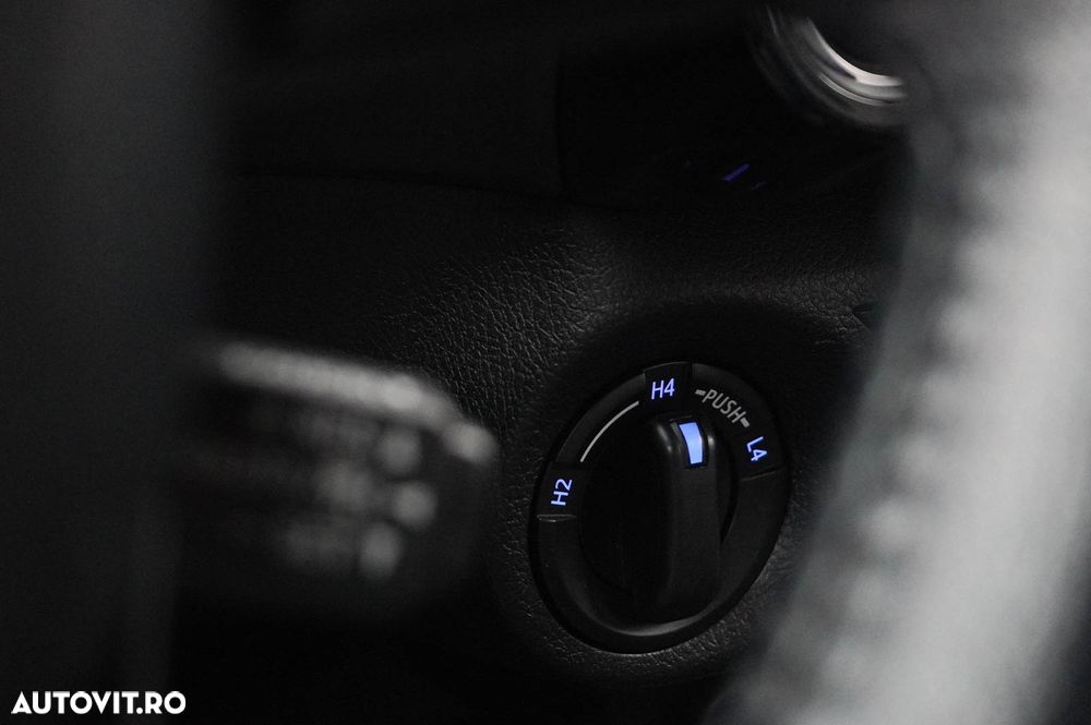 Toyota Hilux 4x4 Double Cab Autm. Invincible - 22