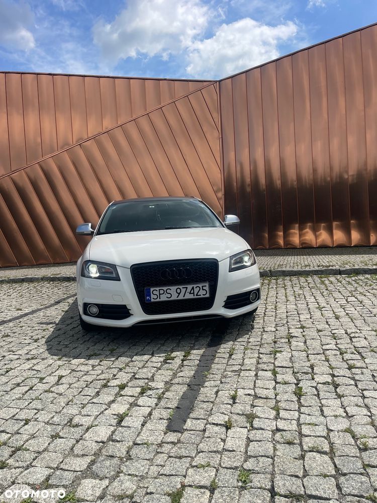 Audi A3 Sportback 2.0 TDI DSG Ambition - 2