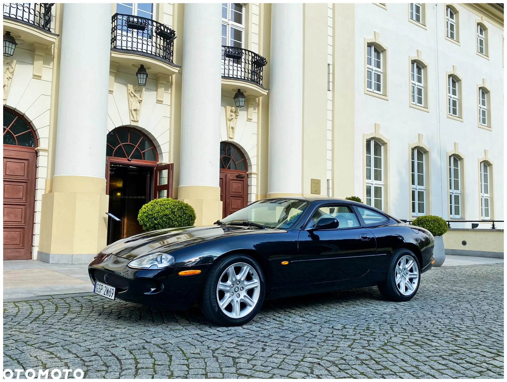 Jaguar XK - 2