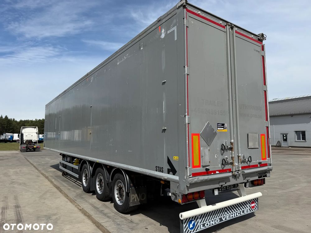 Stas Ruchoma podłoga 94m3 Podłoga 10 mm 2017 rok - 4