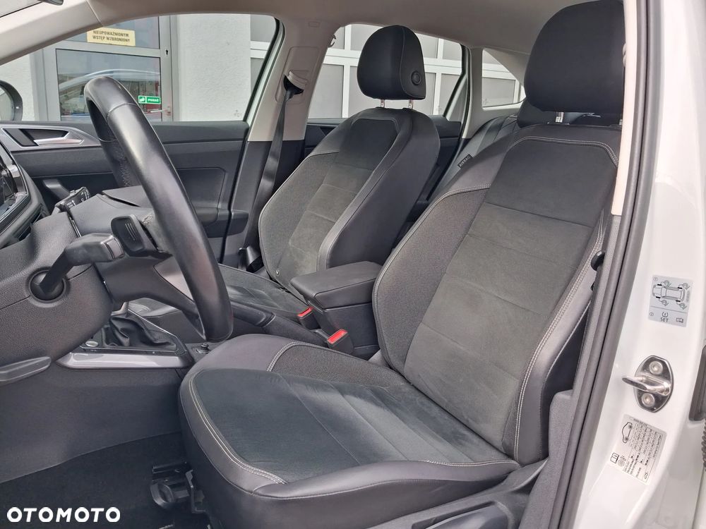 Volkswagen Taigo 1.5 TSI ACT Style DSG - 12