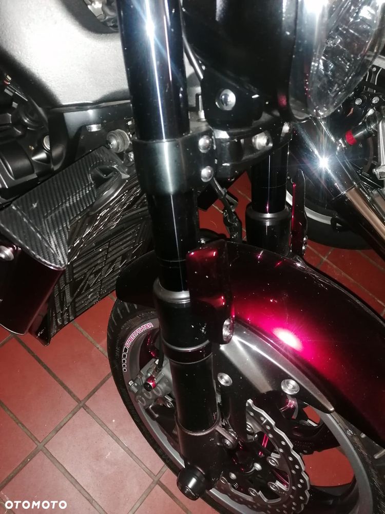 Yamaha V-MAX - 33
