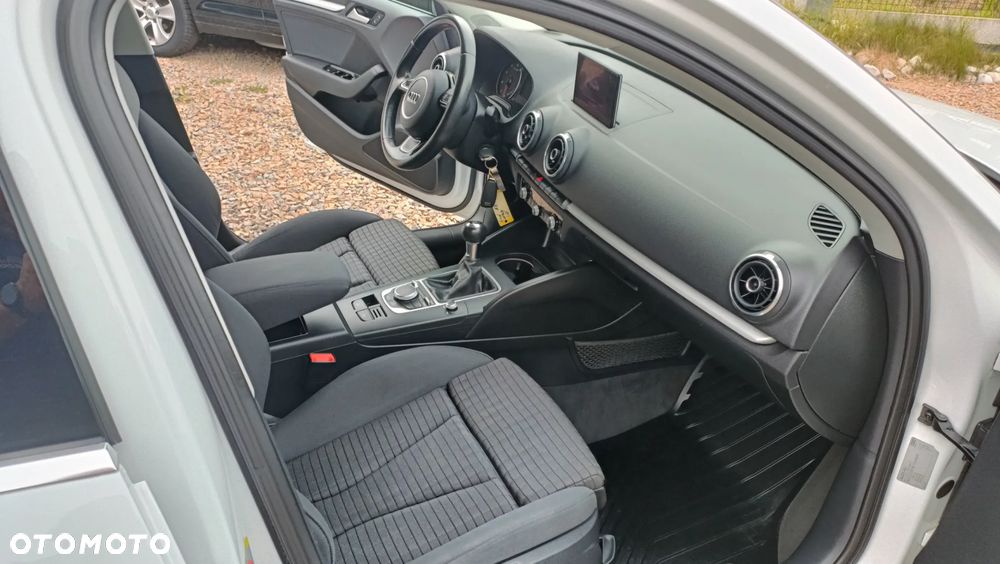 Audi A3 Limousine - 13