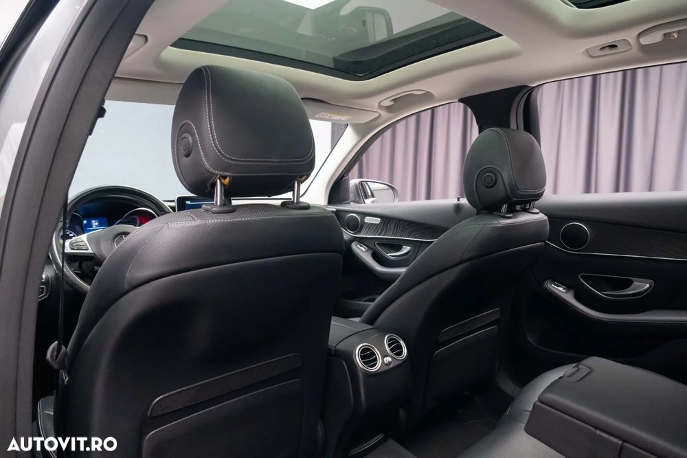 Mercedes-Benz GLC 250 d 4MATIC 9G-TRONIC AMG Line - 35
