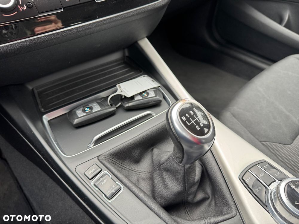 BMW Seria 1 116i Luxury Line - 25