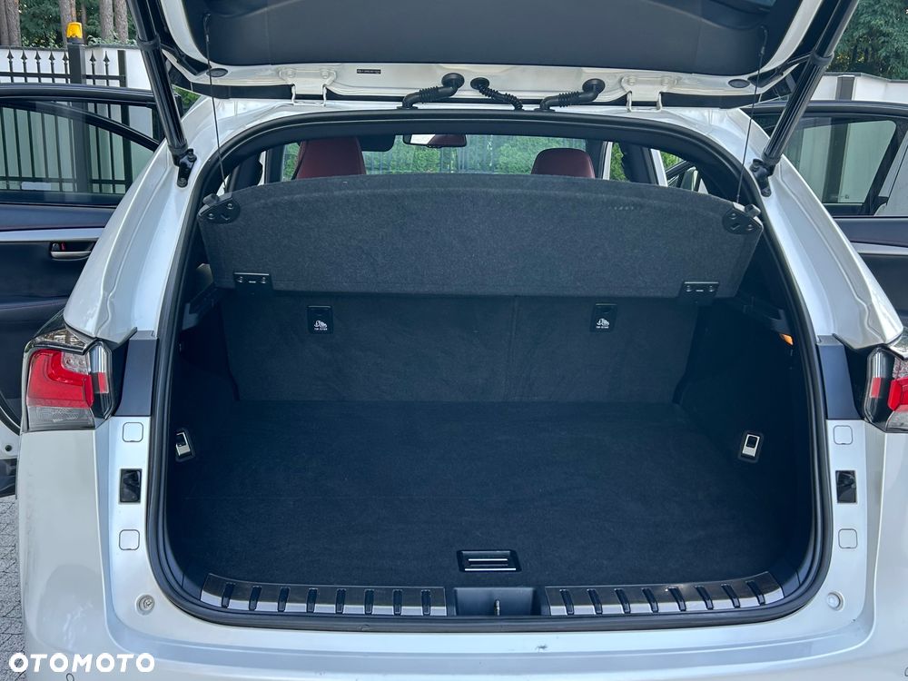 Lexus NX 200t F Sport AWD - 26