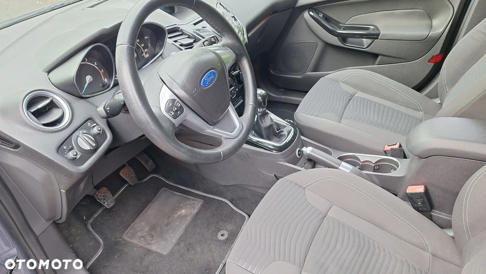 Ford Fiesta 1.4 Titanium EU6 - 13