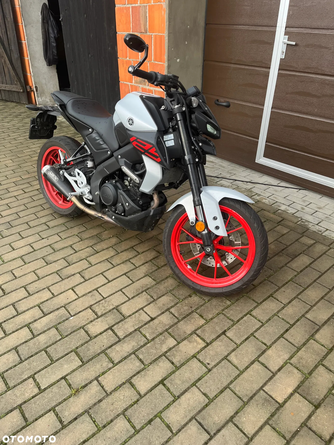 Yamaha MT - 6